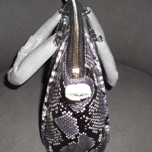 NWT Great Gift Michael Kors Black/White Sienna Medium Python Leather Satchel - Picture 9 of 11